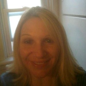 Meet your Posher, Leanne